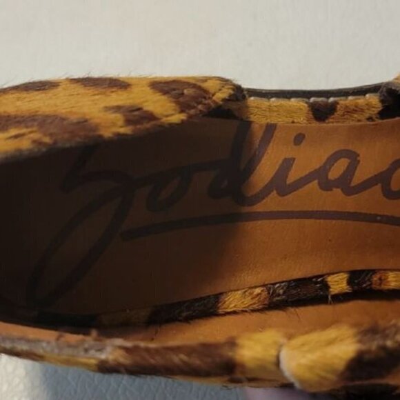 ZODIAC MADDIE SHOOTIES GENUINE CALF HAIR HALF D'ORSAY BOOTIE IN BROWN & TAN - Picture 8 of 9